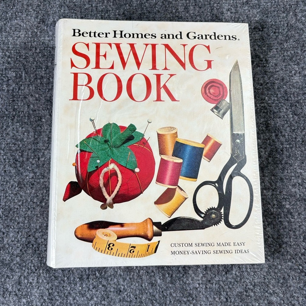 Vintage 1970s Better Homes Gardens Sewing Book NEW Factory Sealed Hardcover Sew